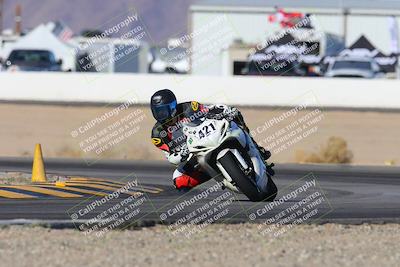 media/Dec-06-2024-CVMA Friday Practice (Fri) [[e1d1c5d4fc]]/4-Group 4 and Trackday/Session 2 (Turn 15)/
